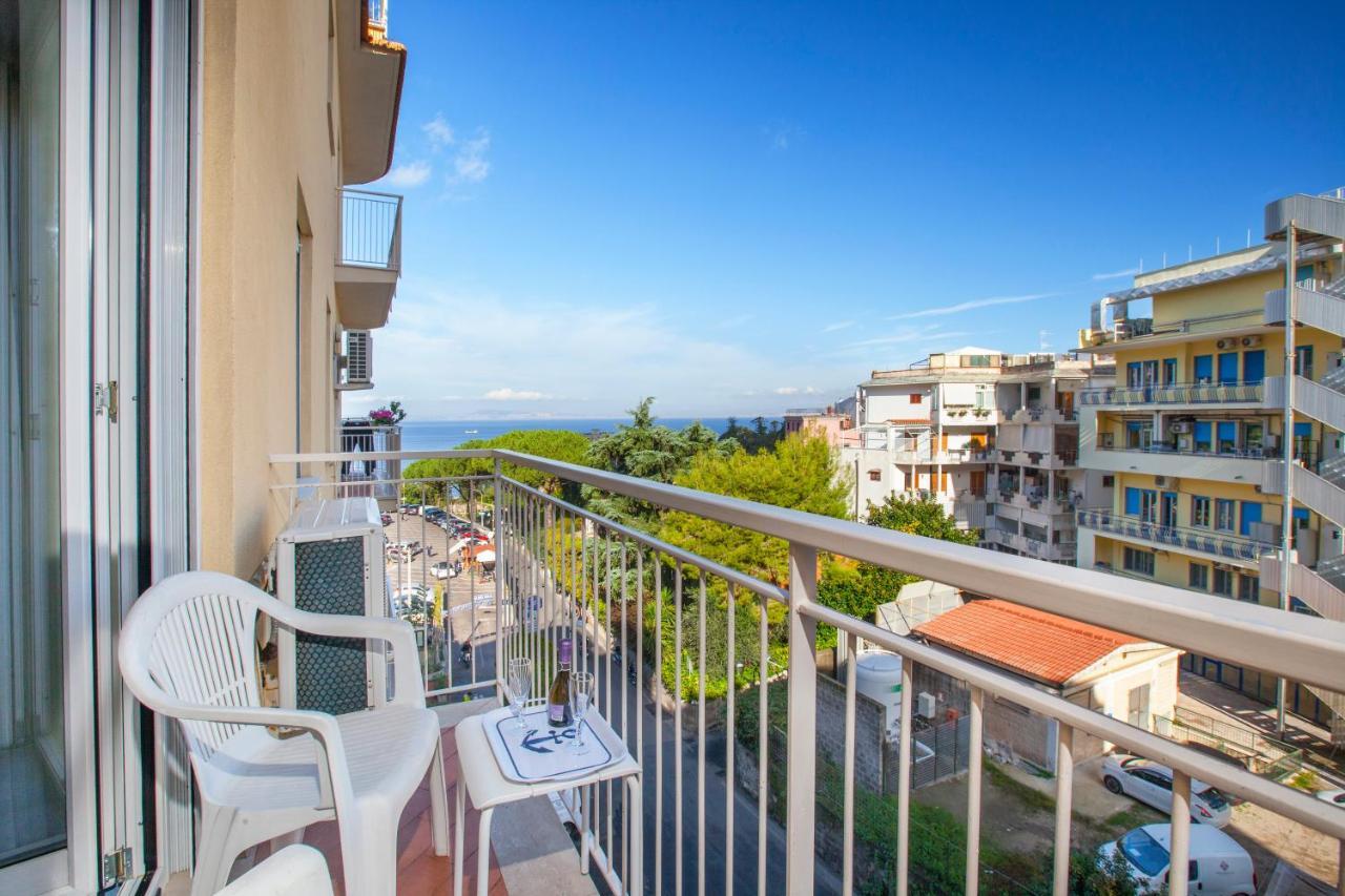 Cafiero Flat Apartment Sorrento Exterior foto