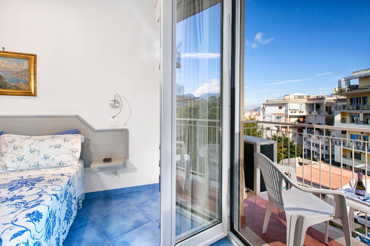 Cafiero Flat Apartment Sorrento Exterior foto